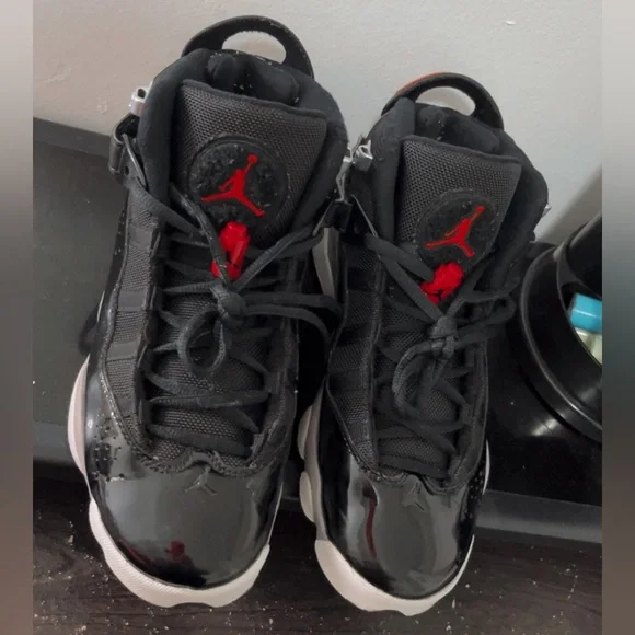 Jordan Kids Black and Red Sneakers - Picture 3 of 6